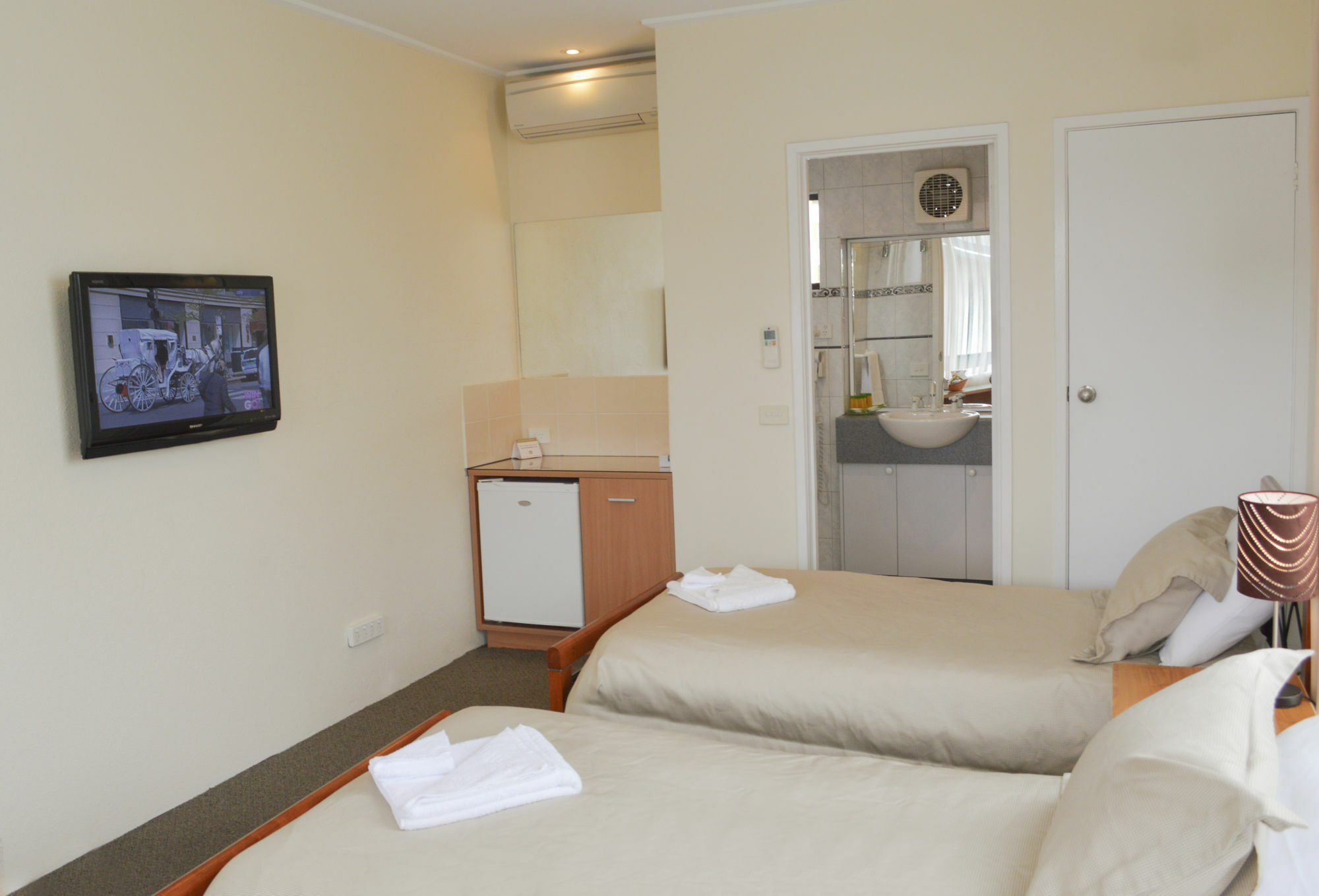 Best Western Governor Gipps Motor Inn Traralgon Exterior foto